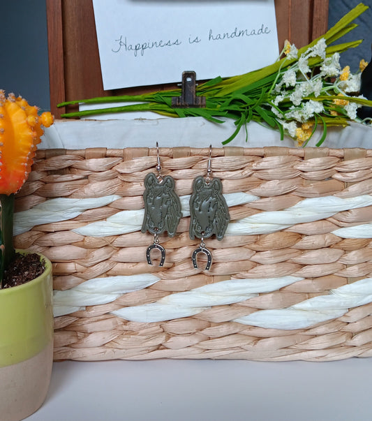 Kawaii horse and horseshoe earrings / polymer horseshoe dangle earrings / clay horse equestrian jewelry / clay horse shoe earrings