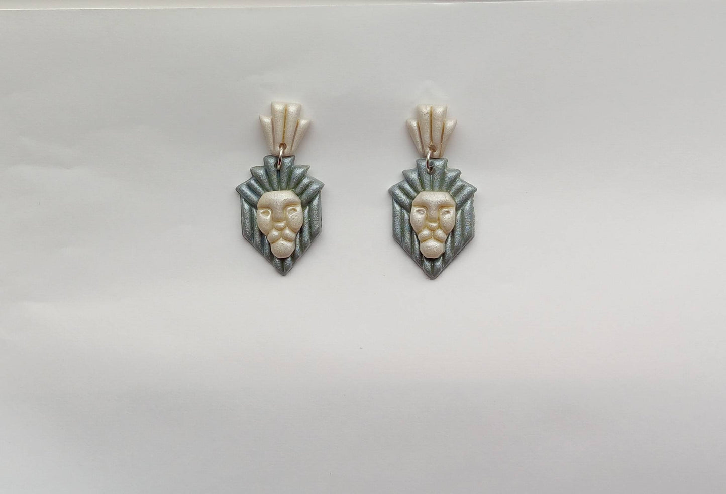 Kawaii art deco lion earrings / polymer lion stud dangle earrings / clay silver gold pearl lion jewelry / clay king of the Jungle earrings
