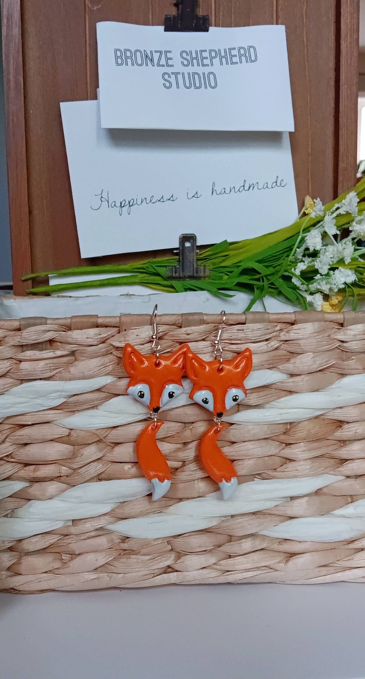Kawaii fox and tail earrings / polymer red fox dangle earrings / clay fox jewelry / clay red orange fox earrings