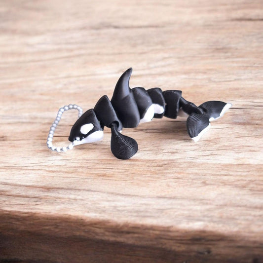 3D articulated flexi white black baby orca / 3d printed cute orca / 3d printed animals figurine knick knack Fidget keychain whale