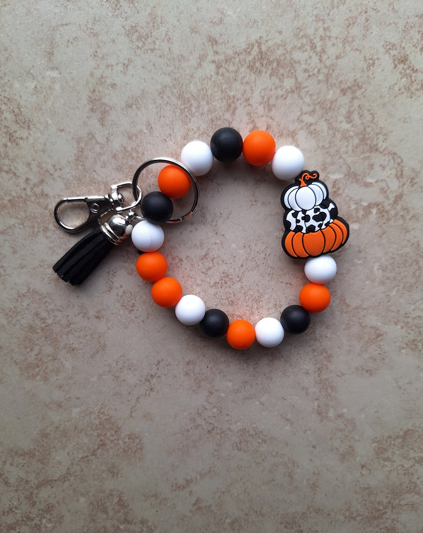 Silicone beaded wristlet keychain / fall halloween beaded wristlet ghost keychain / pumpkin cow print bag accessories key chain gift