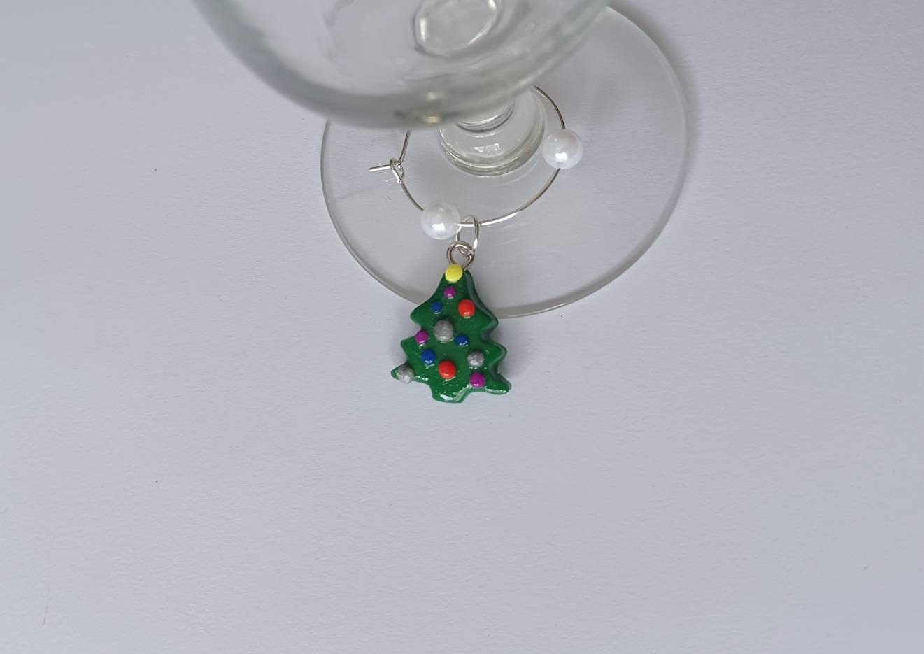 Set of 8 Christmas wine charms / holiday wine charms / snowman wine charms / set of 8 polymer clay wine charms