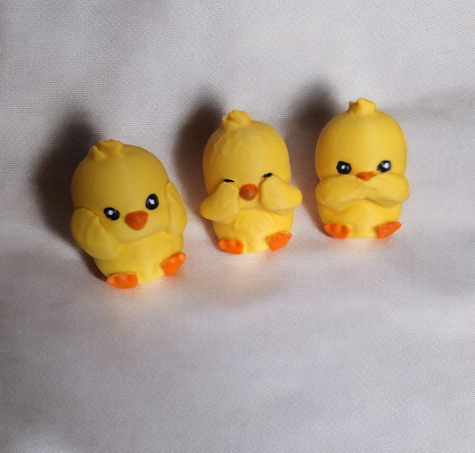 3D printed and painted baby chicks / 3d printed / 3d printed see not hear not speak not desk pet figurine fidget easter decor Serev3d design