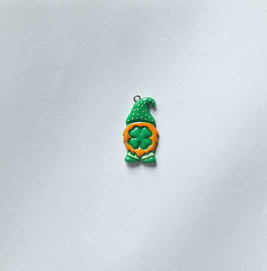 Kawaii polka dot green clover gnome charms / polymer clay st patricks day gnome charm / leprechaun gnome charm stitch marker progress keeper