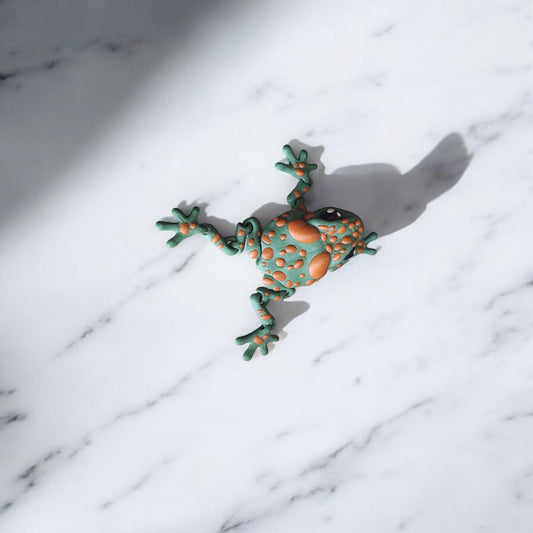 3D articulated flexi green brown toad / 3d printed frog animals / cute toad knick knack Fidget figurines