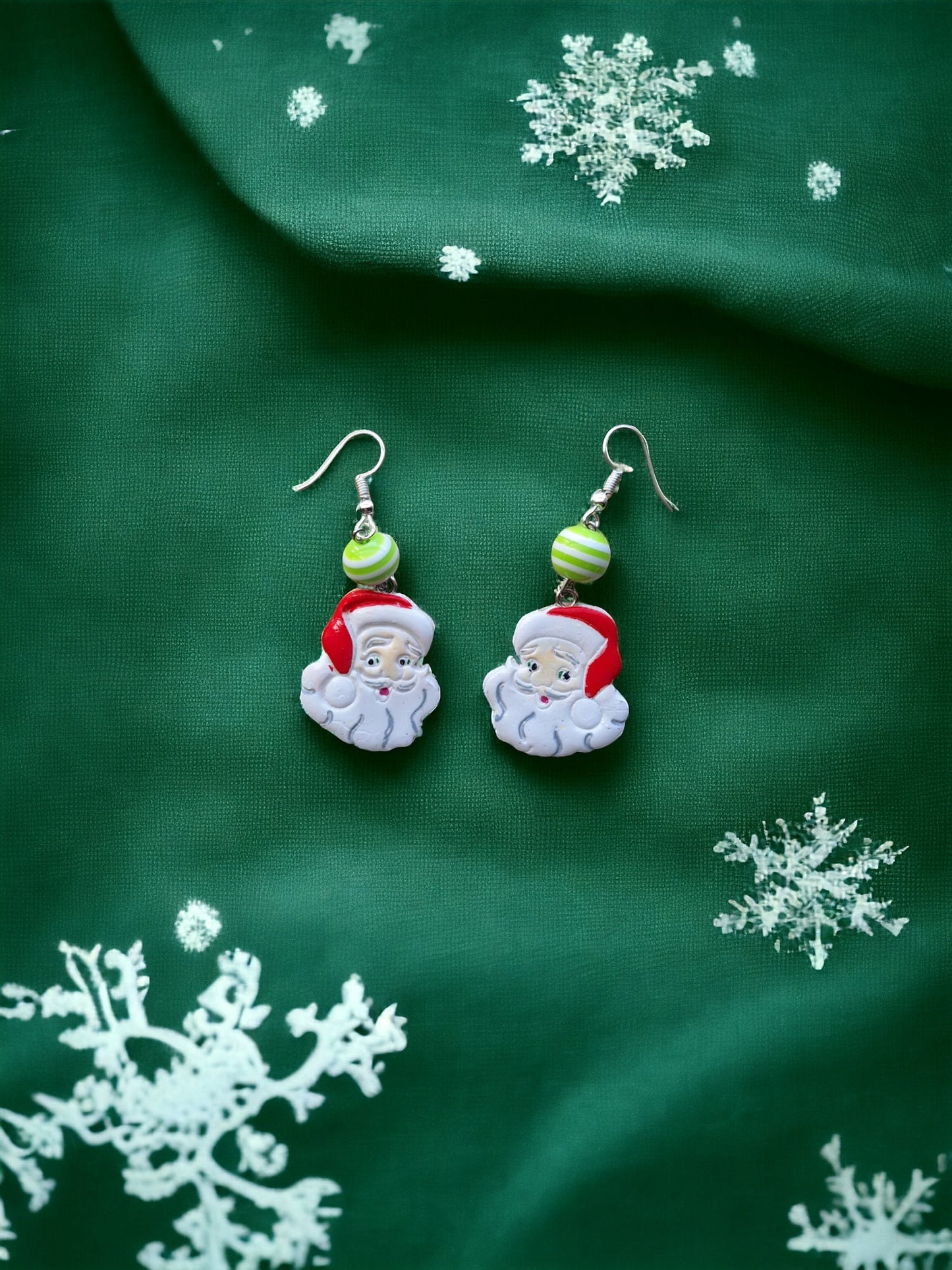 Kawaii clay santa claus earrings / polymer clay vintage santa holiday earrings / christmas holiday winter jewelry / clay santa earrings