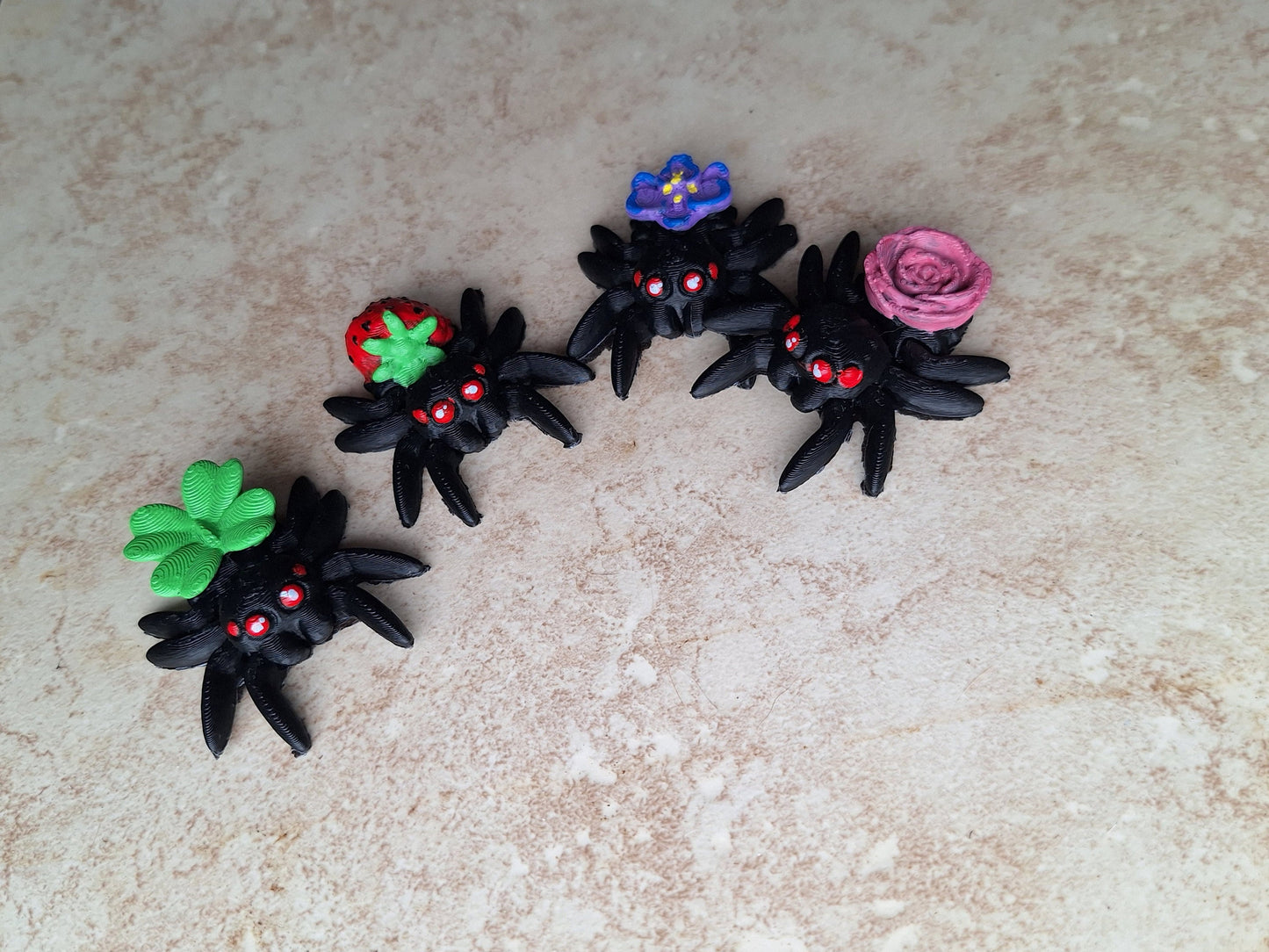 3D articulated small spiders / 3d printed spider insect animals / floral holiday halloween spider knick knack Fidget figurines