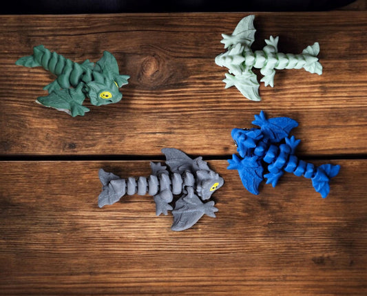 3D articulated wyvern dragon keychain / 3d printed dragon animals / wyvern dragon knick knack Fidget figurines key chain
