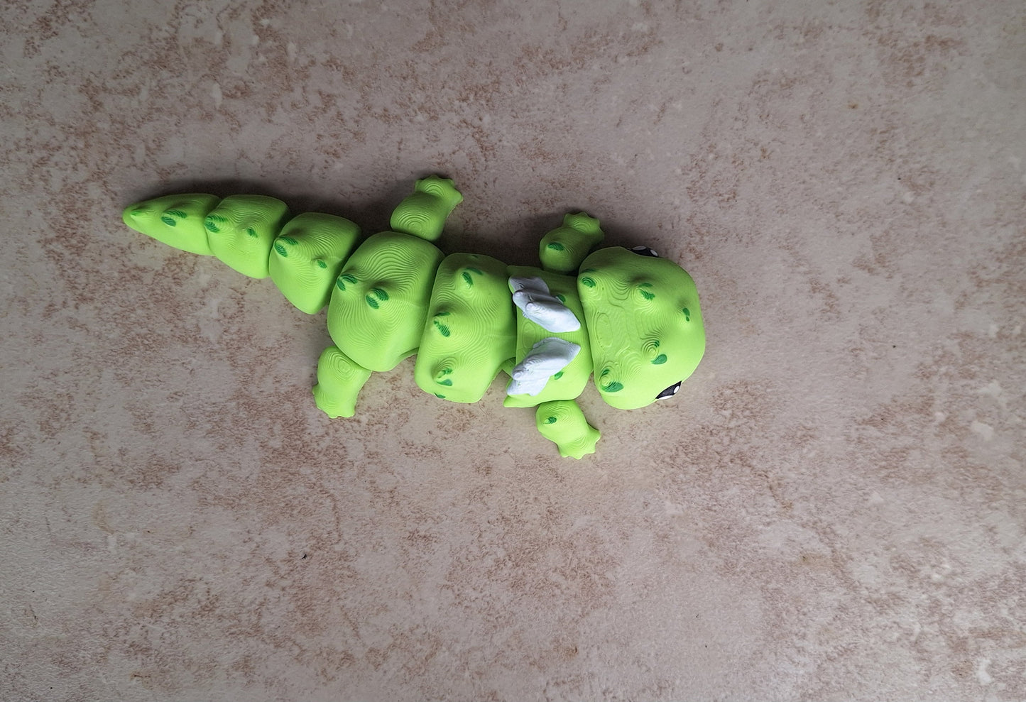 3D articulated dragon salamander / 3d printed green dramander / 3d printed animals lizard figurine knick knack Fidget