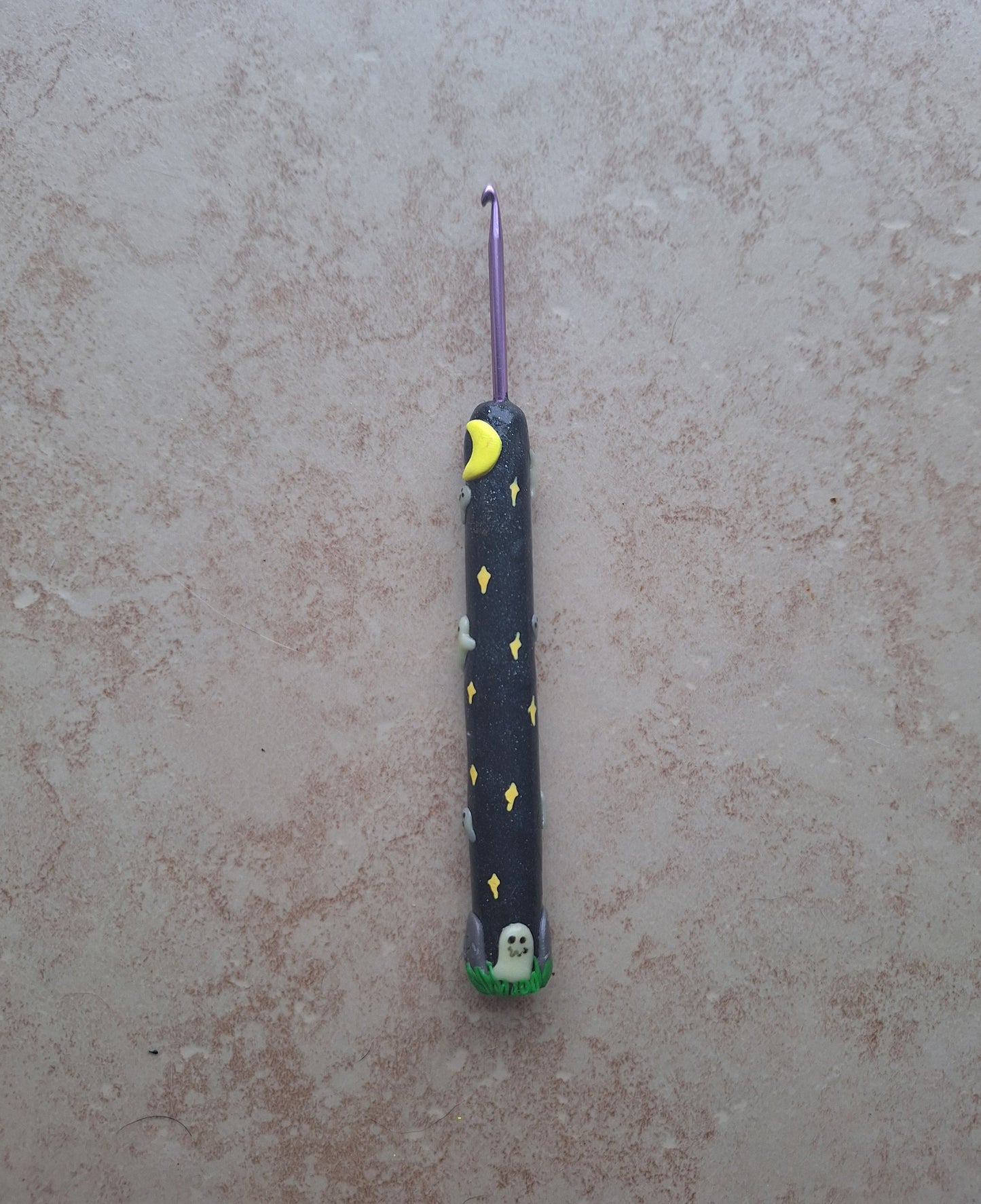 Polymer clay ghost graveyard scene Halloween holiday crochet hook