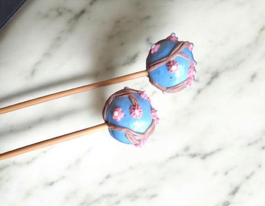 Set of 2 sakura cherry blossom knitting needles / polymer clay knitting needles / decorative blue floral needles knitting accessory