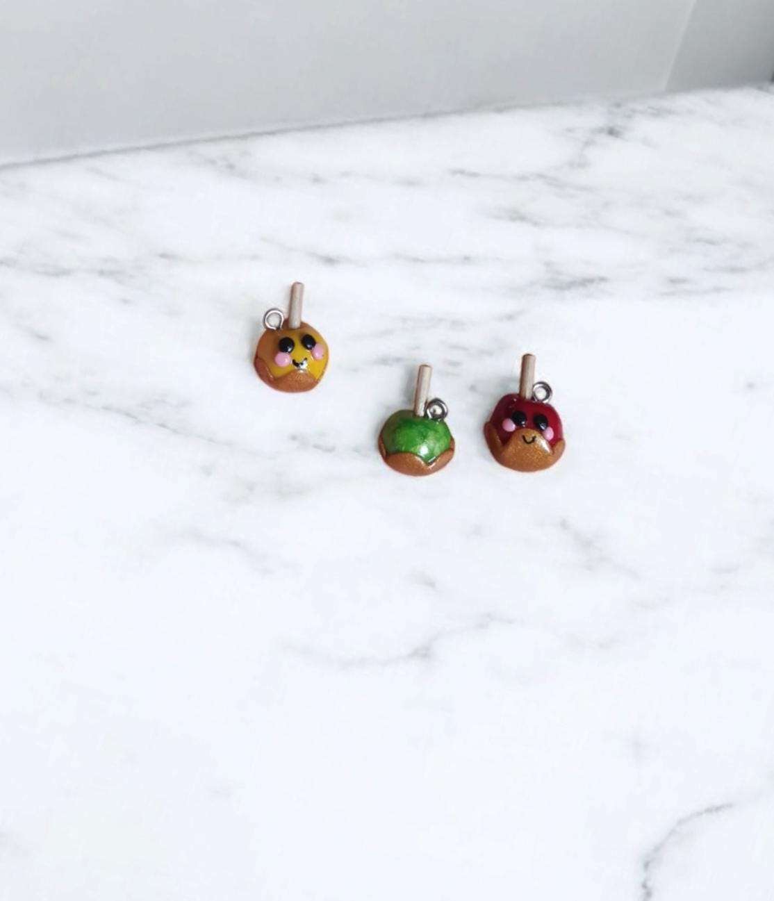 Polymer clay caramel apple charms / cute kawaii clay carmel apple food charms jewelry stitch marker progress keeper notions