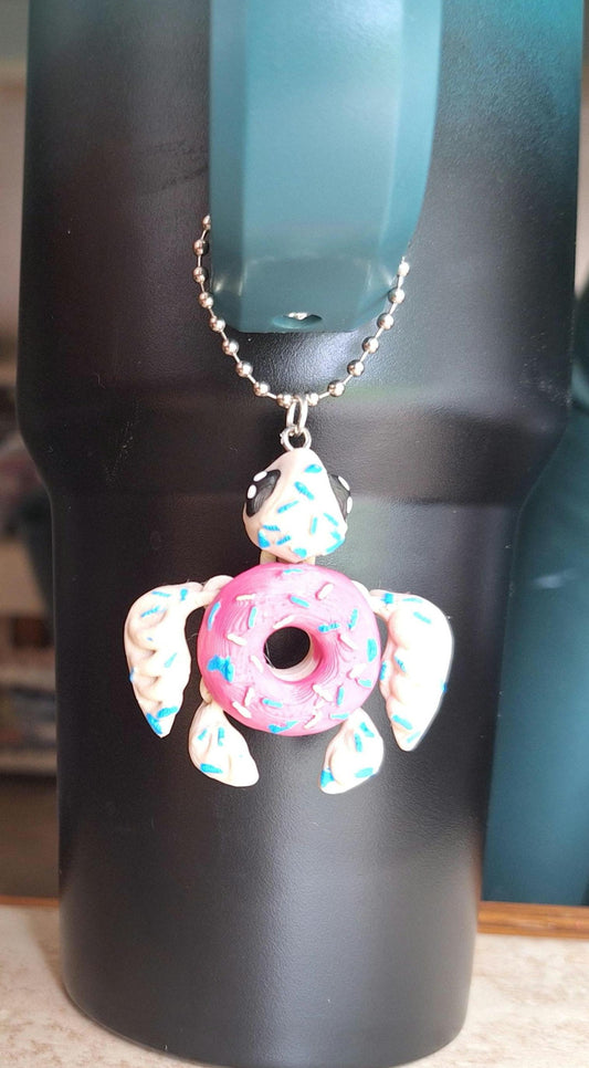 3D articulated pink frosted donut turtle tumbler handle charm / 3d printed turtle animal donut crystal turtle tumbler charm Fidget
