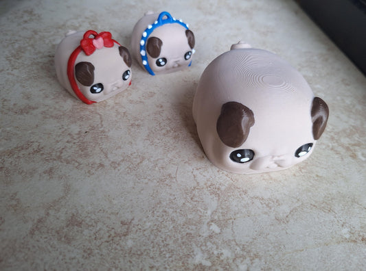 3D articulated pug puppy / 3d printed puppy dog / 3d printed animals pug keychain figurine knick knack Fidget
