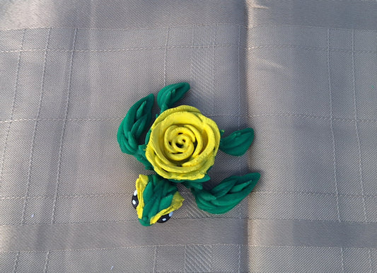 3D articulated red yellow flower rose turtle / 3d printed turtle animals / floral rose turtle knick knack Fidget figurines