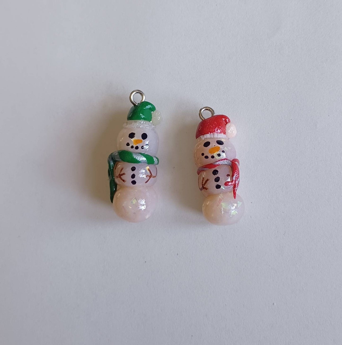 Kawaii opal snowman charms / polymer snowmen charms / kawaii Christmas jewelry / kawaii Holiday charms