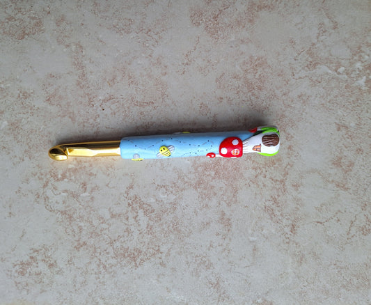 Polymer clay buzzing bee fairy toadstool house crochet hook