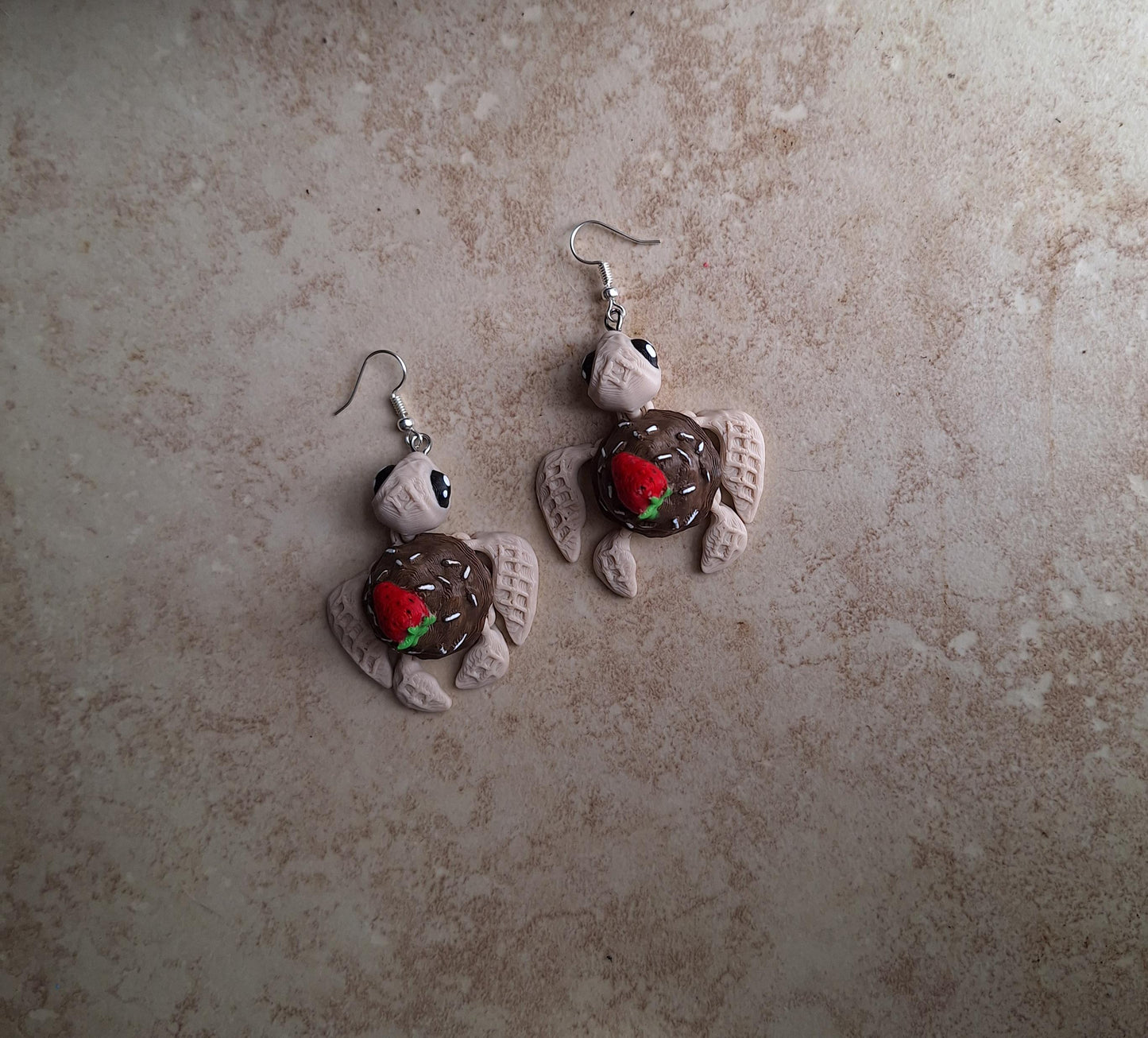 3D articulated chocolate ice cream turtle earrings jewelry / 3d printed turtle animal dessert icecream scoop turtle dangle earrings Fidget