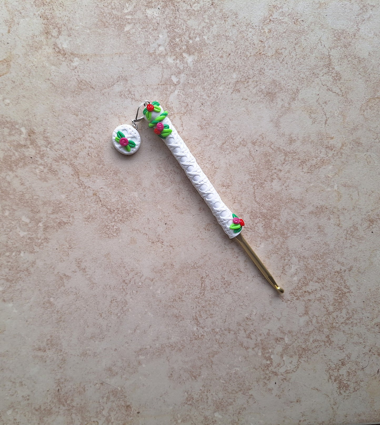 Polymer clay roses rattan lattice crochet hook