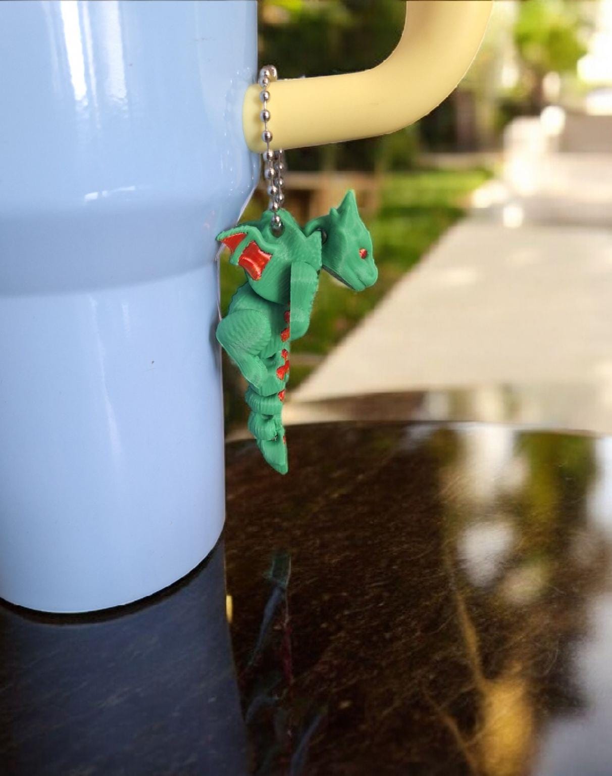 3D articulated cute dragon tumbler charm / 3d printed scruff dragon 3d printed animals figurine knick knack Fidget cup handle charm