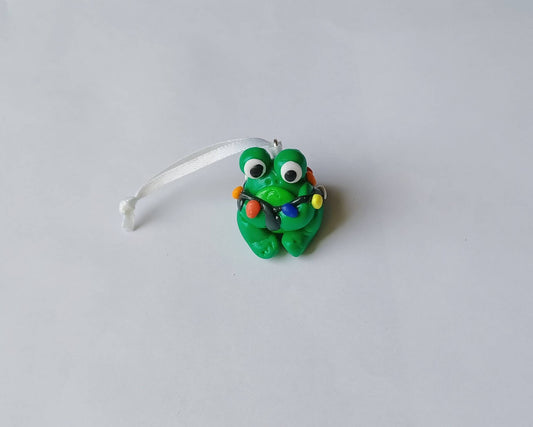 Christmas frog ornament / frog wrapped in lights ornament / polymer clay christmas ornament / polymer clay frog ornament
