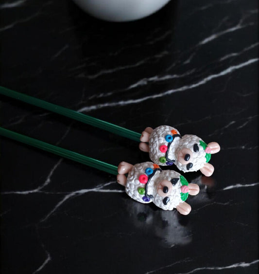 Set of 2 cute llama knitting needles / polymer clay knitting needles / decorative llama alpaca knitting needles accessory