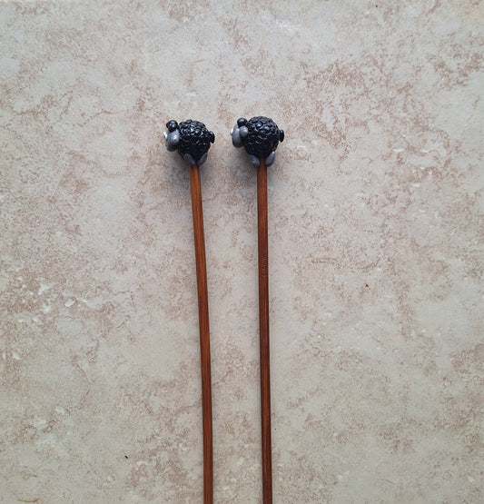 Polymer clay Set of 2 black sheep knitting needles knitting accessory