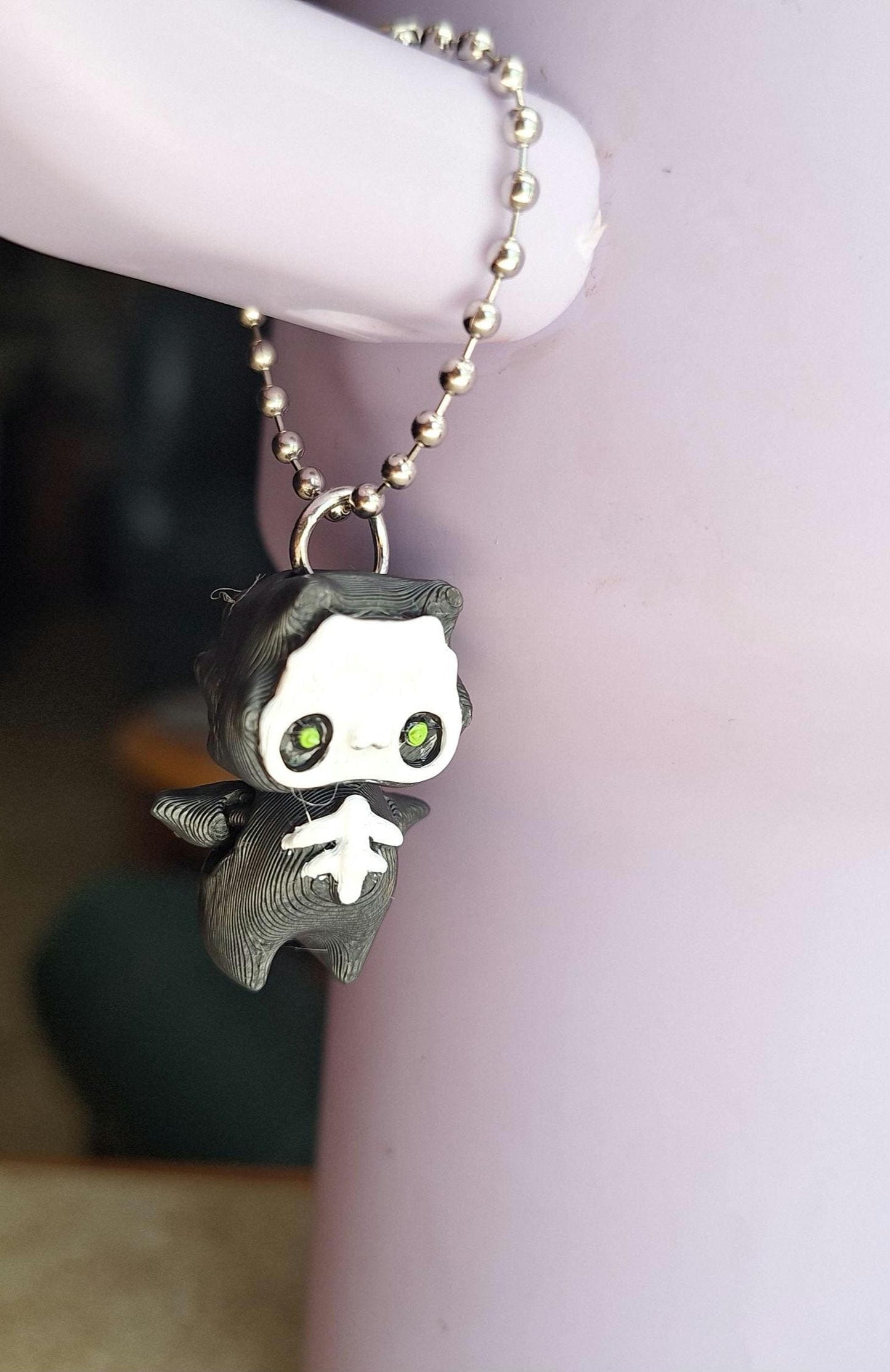 3D articulated black skelly pixie tumbler charm buddy / 3d printed animals tumbler handle charm Fidget halloween spooky skeleton pixie charm