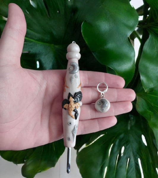Handmade Polymer clay white black gold celestial dragon crochet hook with stitch marker