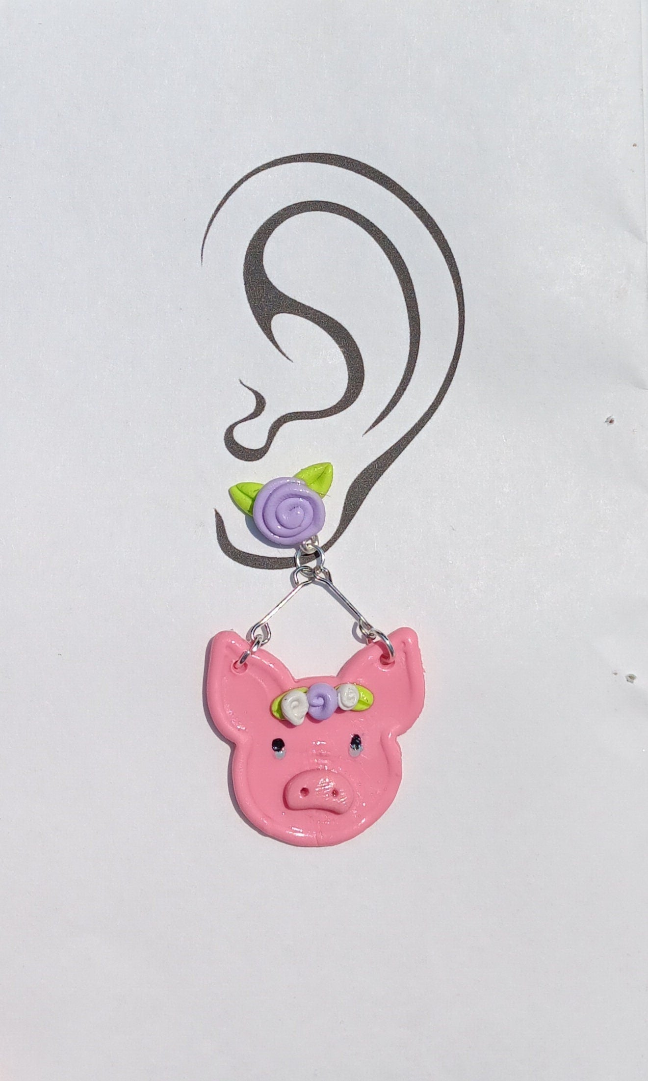 Kawaii floral pig earrings / polymer clay pink pig earrings / kawaii animal jewelry / floral earrings / lavender rose earrings
