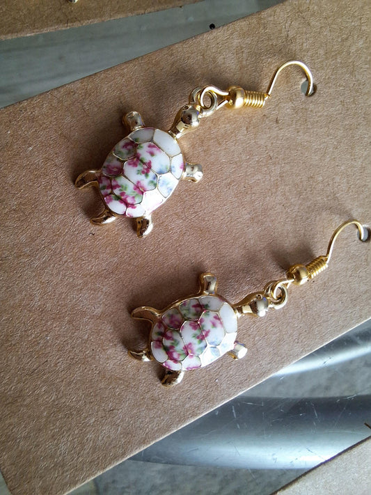 Kawaii cute goldtone turtle earrings / gold tone floral turtle earrings / nautical earrings jewelry / rose sakura turtle earrings
