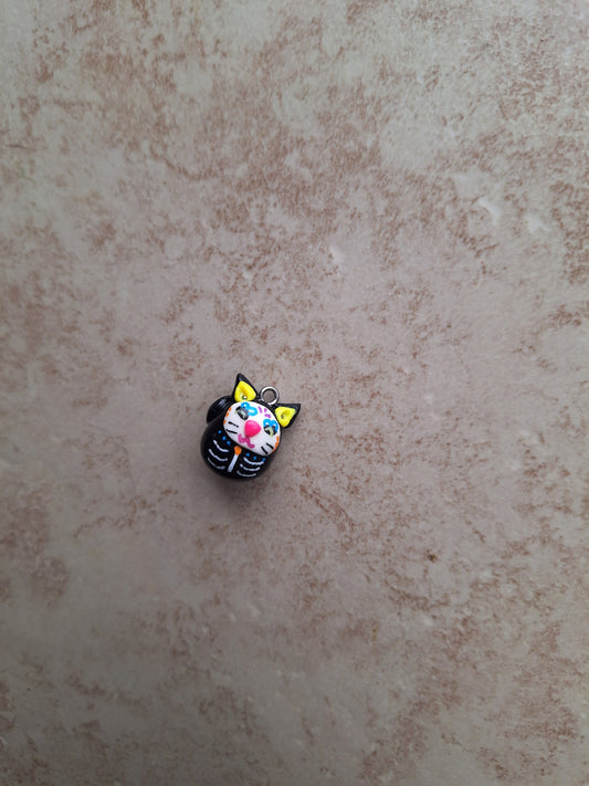 Kawaii sugar skull kitty cat charms / polymer clay day of the dead charm / kawaii skull charms / clay sugar skull charm jewelry stitchmarker