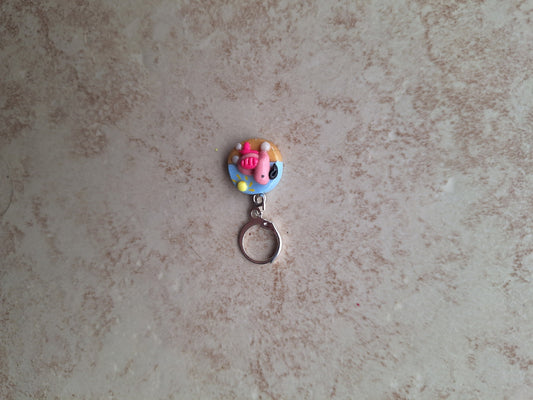 kawaii polymer clay flamingo beach stitch marker / clay shell flamingo on beach progress keeper knitting crochet charm / clay stitchmarker