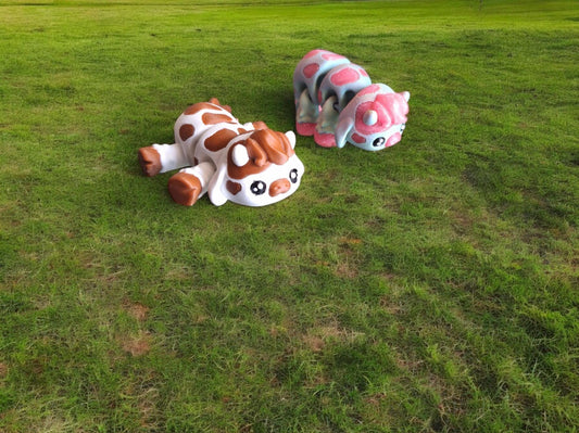 3D articulated cow farm animal / 3d printed cow / 3d printed animals colorful kawaii cow flexi figurine knick knack Fidget