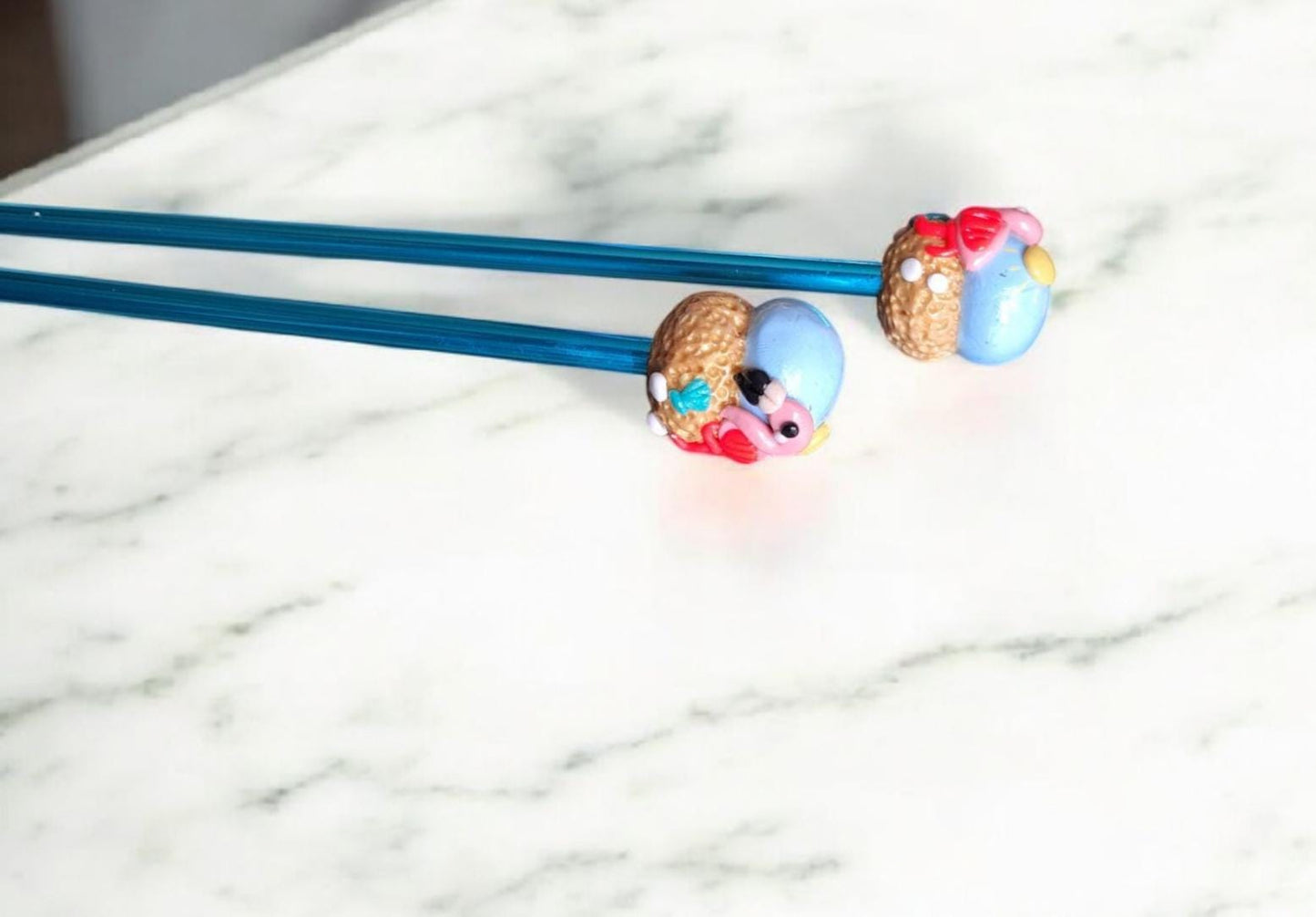 Set of 2 pink flamingo knitting needles / polymer clay knitting needles / decorative summer beach knitting needles accessory