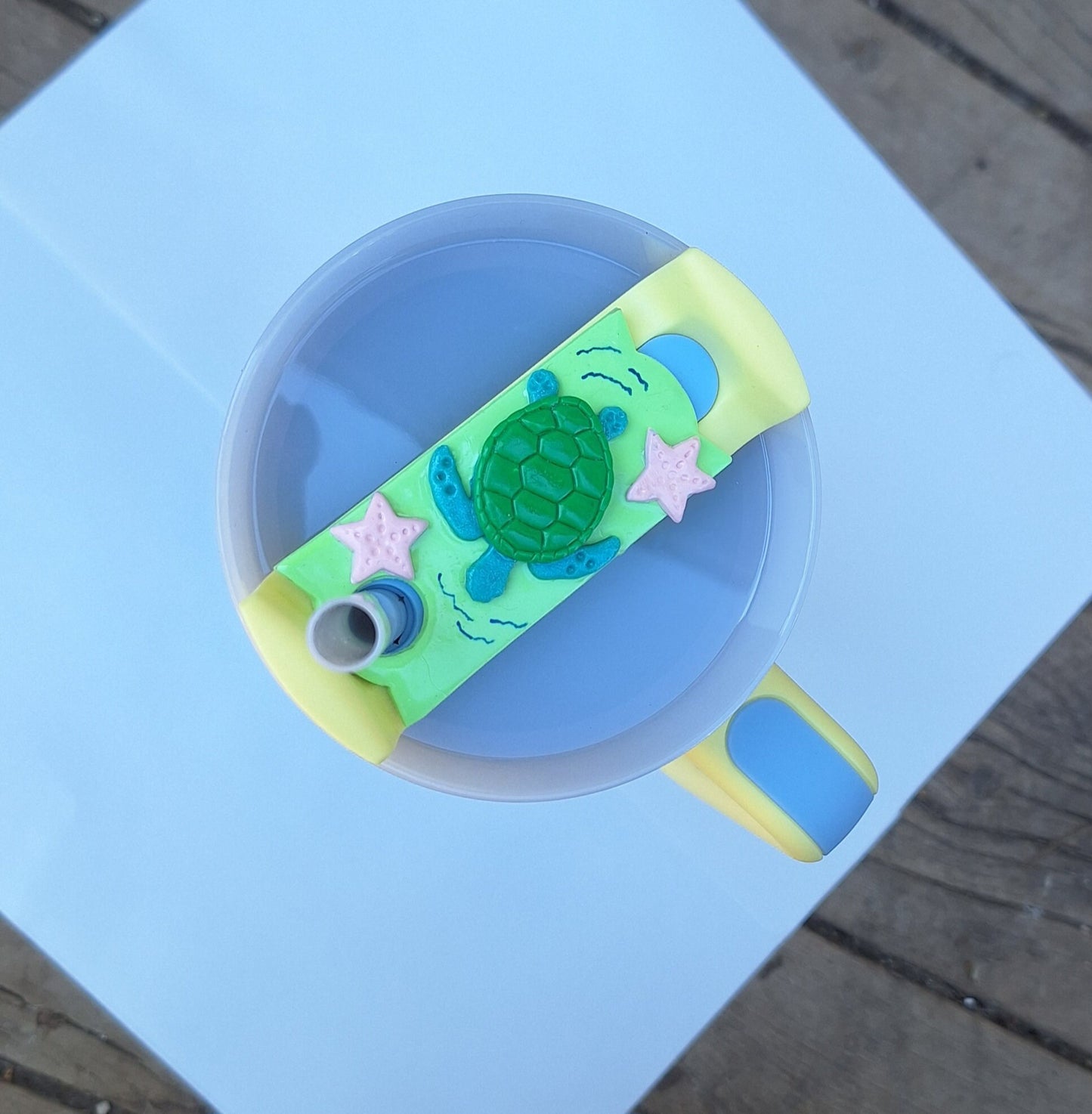 Polymer clay straw tag tumbler topper / clay tumbler accessories / sea turtle tumbler topper straw tag / beach turtle tumbler accessories