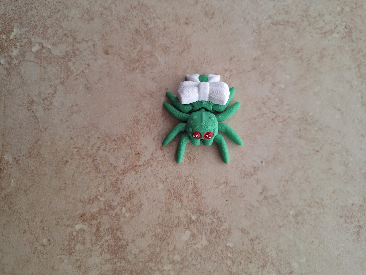 3D articulated small spiders / 3d printed spider insect animals / floral holiday halloween spider knick knack Fidget figurines butterfly