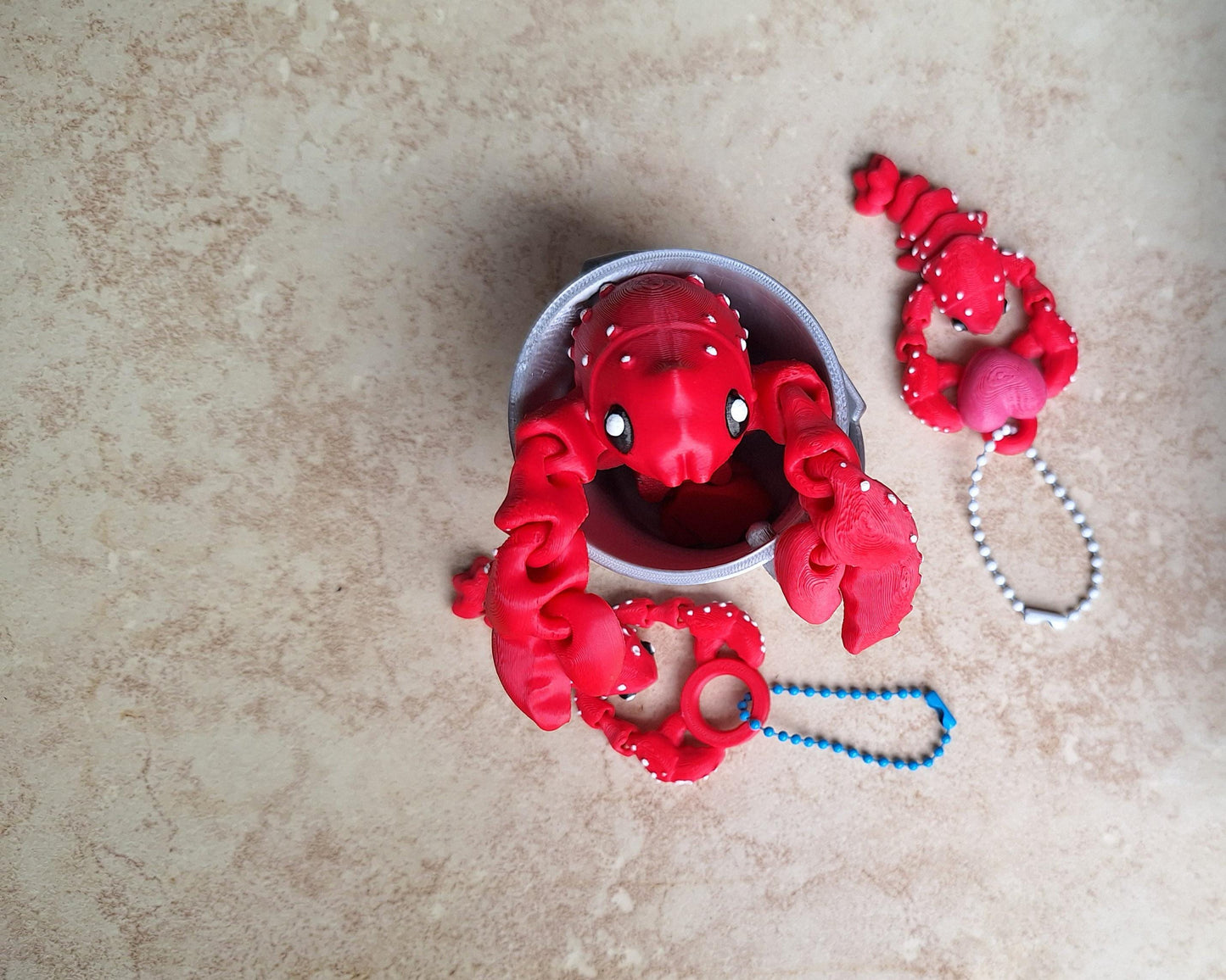 3D articulated lobster / 3d printed lobster bucket / 3d printed animals lobster keychain figurine knick knack Fidget