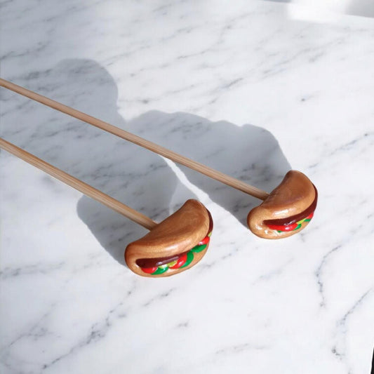 Set of 2 cute taco knitting needles / polymer clay knitting needles / decorative clay food taco party knitting needles accessory