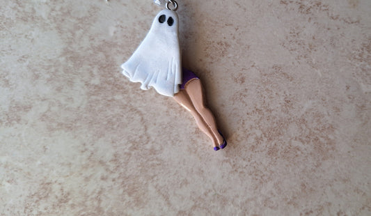 Kawaii clay dangle sheet ghost babe earrings / polymer clay dangle stud earrings / pin-up ghost Halloween holiday jewelry / ghost earrings