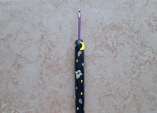 Polymer clay ghost graveyard scene Halloween holiday crochet hook