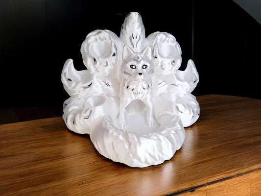 3D printed and painted white kitsune dice tower / 3d white gray kitsune fox dice tower / 3d printed d20 dice tower roller