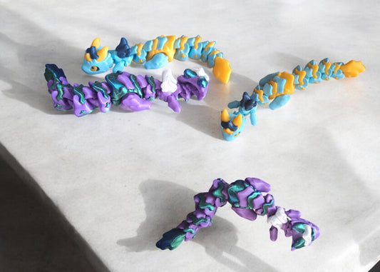 3D articulated colorful baby atria dragon and egg / 3d printed multi color atria baby dragon / 3d printed desk pet figurine fidget