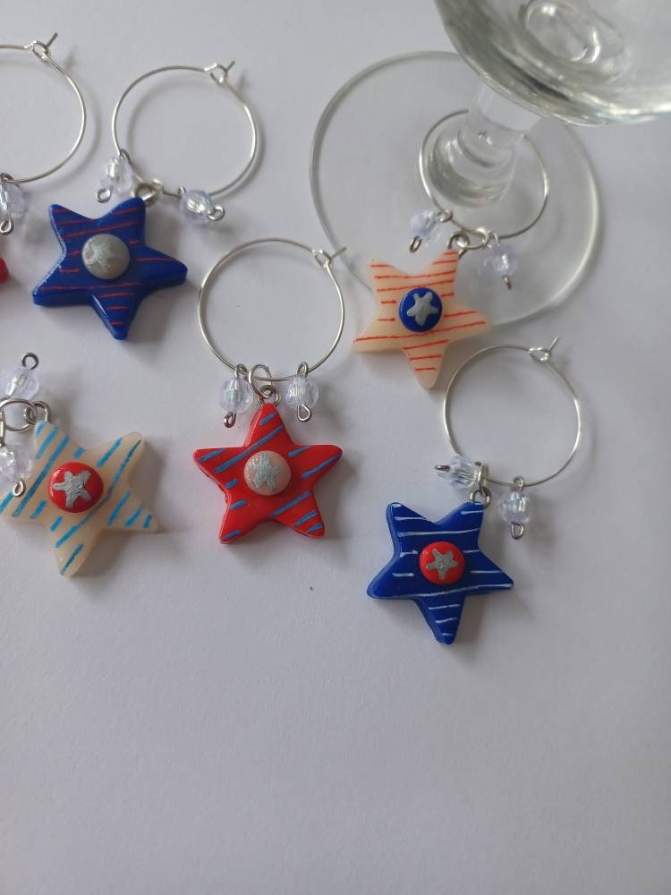 Set of 6 Red white blue star wine charms / 4th of July wine charms / patriotic wine charms / set of 6 polymer clay wine charms