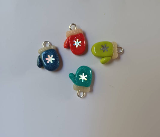 Kawaii winter mittens charm set / polymer clay mitten charms / Christmas jewelry charms / Santa charm / Santa hat
