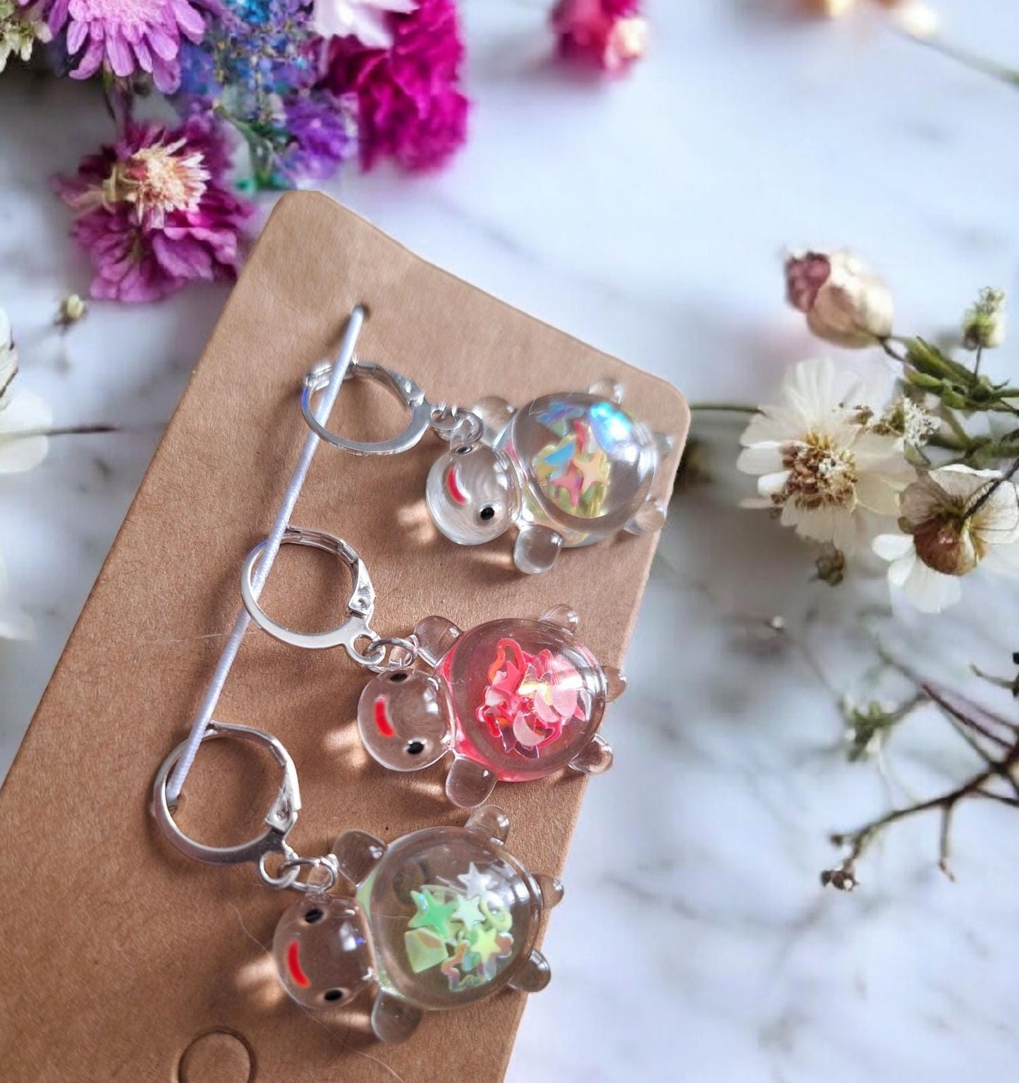 kawaii set of 3 RANDOM glitter turtle stitch markers / progress keeper knitting crochet charm / summer spring turtle stitchmarker