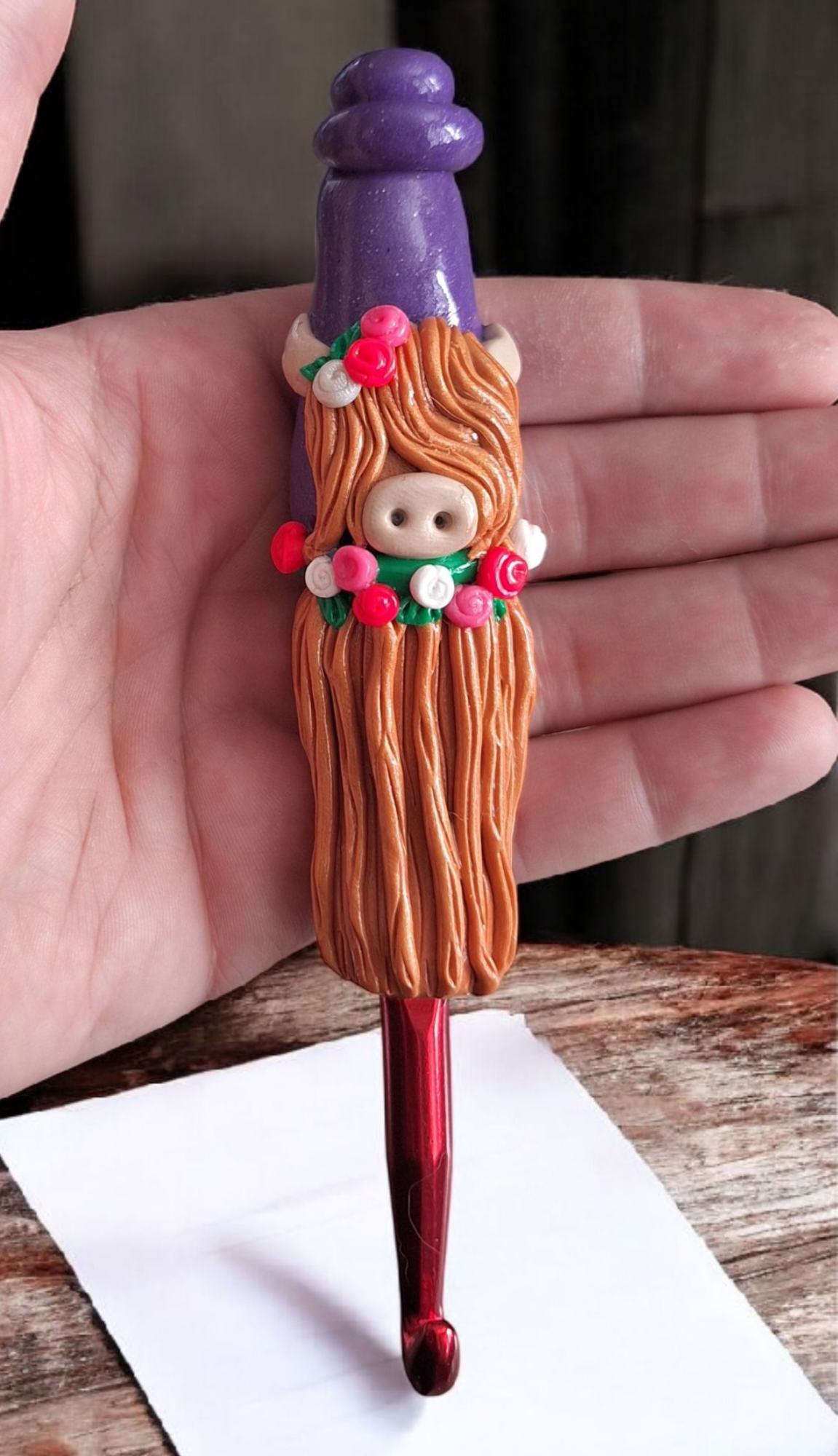 Polymer clay cute highland cow crochet hook