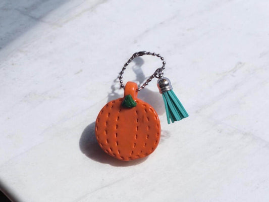 Polymer clay pumpkin faux leather look stitch style keychain / cute clay orange pumpkin bag accessories fall halloween key chain