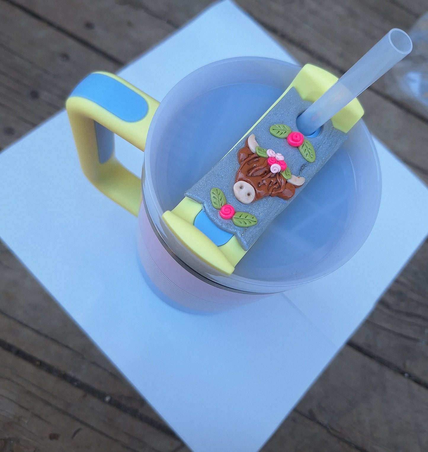 Polymer clay straw tag tumbler topper / clay tumbler accessories / highland cow tumbler topper straw tag / animal cow tumbler accessories