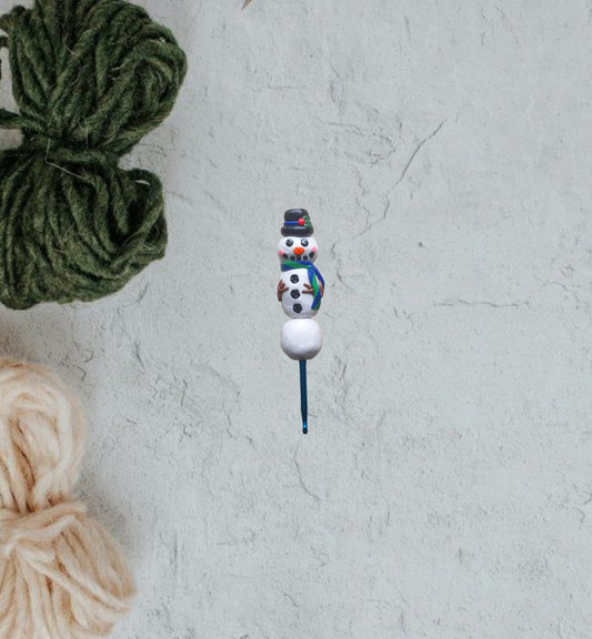 Polymer clay holiday top hat snowman crochet hook